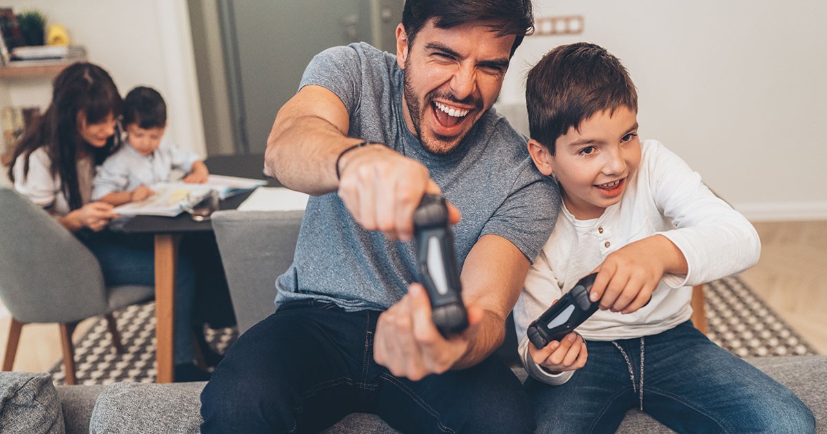 Enjoy your connected life thanks to the benefits of fiber internet. 