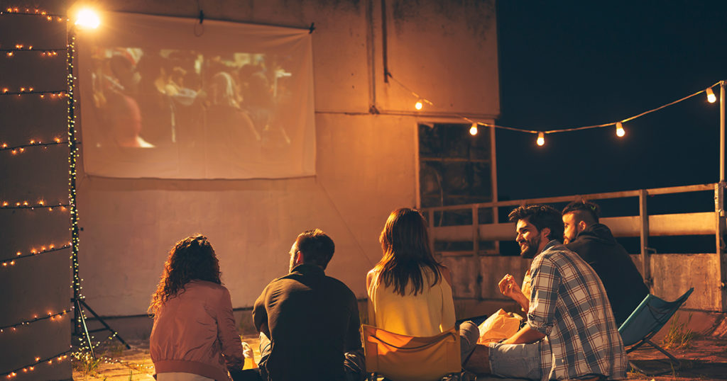 Ideas for your outdoor movie night - CenturyLink