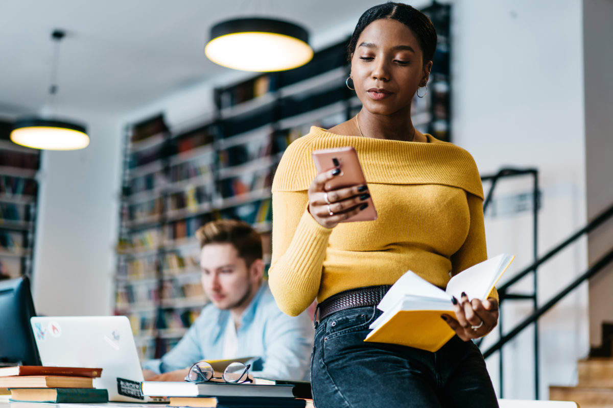 A Guide to First Phone Plans for College Students CenturyLink